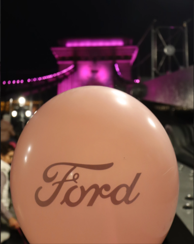 Ford_rózsaszín séta_mellrák